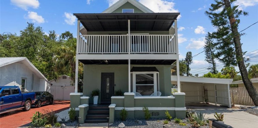 Casa en Bradenton, Florida 4 dormitorios, 178.93 m2 № 1854664