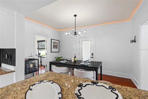 Villa ou maison à vendre à Bradenton, Floride: 4 chambres, 178.93 m2 № 1854664 - photo 8