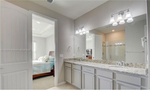 Adosado en venta en Hollywood, Florida, 3 dormitorios № 1946772 - foto 10