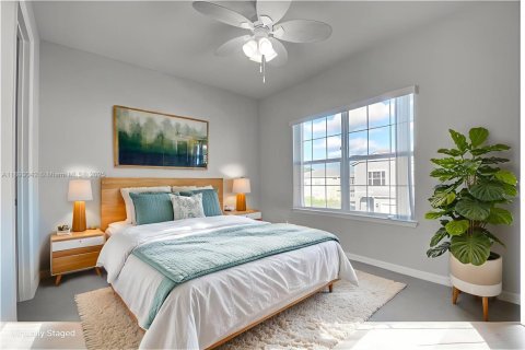 Adosado en venta en Hollywood, Florida, 3 dormitorios № 1946772 - foto 14