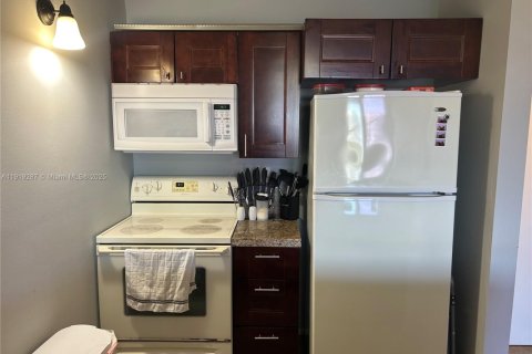 Copropriété à louer à Coral Springs, Floride: 1 chambre, 57.51 m2 № 1974969 - photo 6