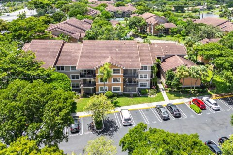 Condo in Coral Springs, Florida, 2 bedrooms  № 2019318 - photo 28