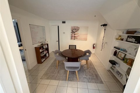 Immobilier commercial à louer à Flagler Beach, Floride: 86.96 m2 № 2425724 - photo 9