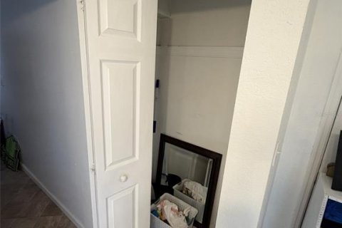 Immobilier commercial à louer à Flagler Beach, Floride: 86.96 m2 № 2425724 - photo 17