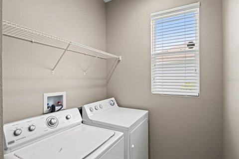 House in Groveland, Florida 3 bedrooms, 190.17 sq.m. № 2210423 - photo 22