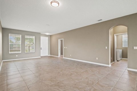 House in Groveland, Florida 3 bedrooms, 190.17 sq.m. № 2210423 - photo 7