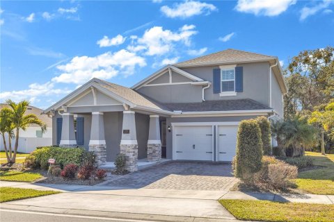 House in DeBary, Florida 5 bedrooms, 296.45 sq.m. № 2157150