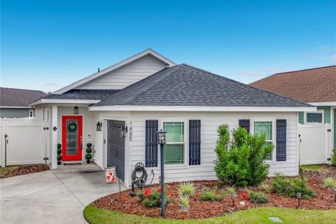 House in Newberry, Florida 3 bedrooms, 127.46 sq.m. № 2125067 - photo 2