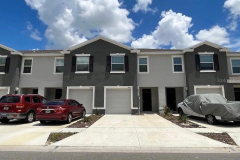 Touwnhouse à Wesley Chapel, Floride 3 chambres, 155.43 m2 № 2296962