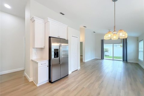 Casa en venta en Winter Springs, Florida, 3 dormitorios, 147.44 m2 № 2290600 - foto 15
