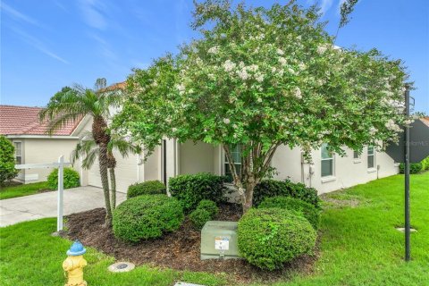 Casa en venta en Winter Springs, Florida, 3 dormitorios, 147.44 m2 № 2290600 - foto 3
