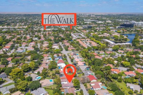 Casa en venta en Coral Springs, Florida, 6 dormitorios, 316.05 m2 № 1210207 - foto 1