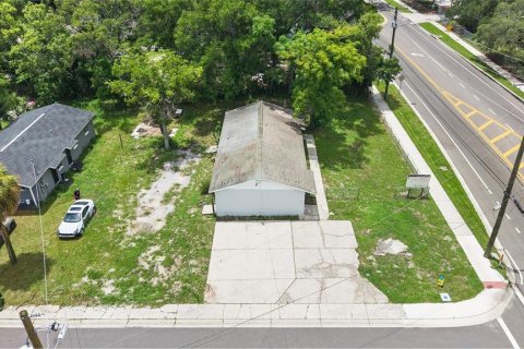 Propiedad comercial en venta en Tampa, Florida, 111.48 m2 № 2198514 - foto 2