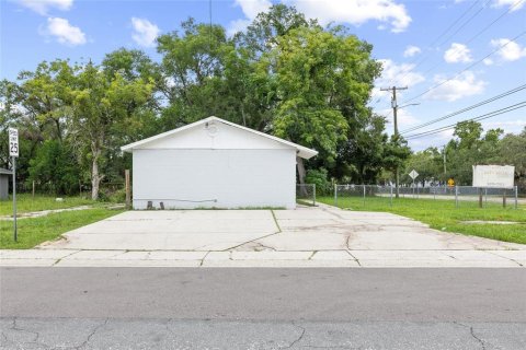 Propiedad comercial en Tampa, Florida 111.48 m2 № 2198514