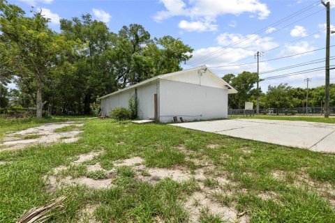 Propiedad comercial en venta en Tampa, Florida, 111.48 m2 № 2198514 - foto 9