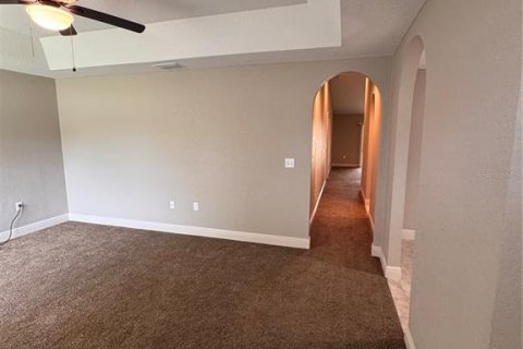 Casa en venta en Ocala, Florida, 3 dormitorios, 179.67 m2 № 1903823 - foto 12