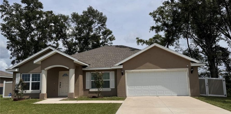Casa en Ocala, Florida 3 dormitorios, 179.67 m2 № 1903823