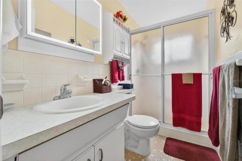 Condo in Clearwater, Florida, 2 bedrooms  № 2155858 - photo 18