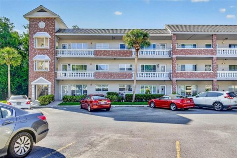 Condo in Clearwater, Florida, 2 bedrooms  № 2155858 - photo 20