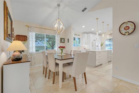 House in Clermont, Florida 3 bedrooms, 166.48 sq.m. № 1855658 - photo 7