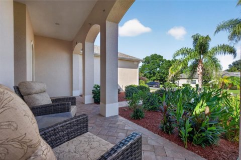 House in Leesburg, Florida 3 bedrooms, 213.77 sq.m. № 2427371 - photo 5