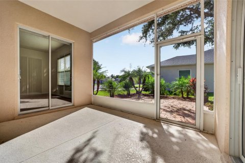House in Leesburg, Florida 3 bedrooms, 213.77 sq.m. № 2427371 - photo 9