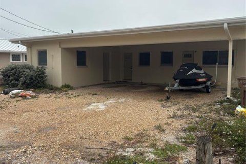 House in Madeira Beach, Florida 2 bedrooms, 115.2 sq.m. № 1615854 - photo 3