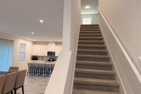 Villa ou maison à vendre à Clermont, Floride: 4 chambres, 217.58 m2 № 2118737 - photo 3