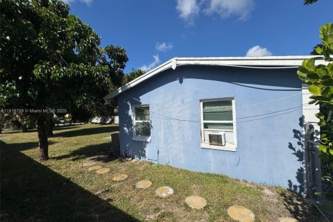 Купить виллу или дом в Делрей-Бич, Флорида 2 спальни, 53.88м2, № 1972082 - фото 3