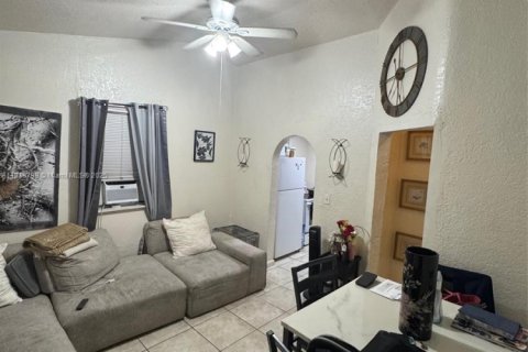 House in Delray Beach, Florida 2 bedrooms, 53.88 sq.m. № 1972082 - photo 13