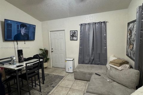 House in Delray Beach, Florida 2 bedrooms, 53.88 sq.m. № 1972082 - photo 14