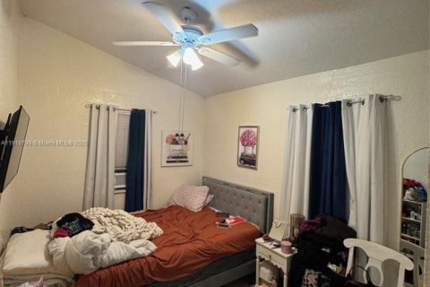 House in Delray Beach, Florida 2 bedrooms, 53.88 sq.m. № 1972082 - photo 10