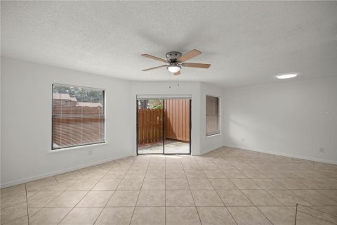 Copropriété à vendre à Ocala, Floride: 2 chambres, 111.39 m2 № 1815879 - photo 9
