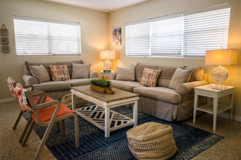 Casa en venta en Bradenton, Florida, 3 dormitorios, 133.59 m2 № 2239993 - foto 16