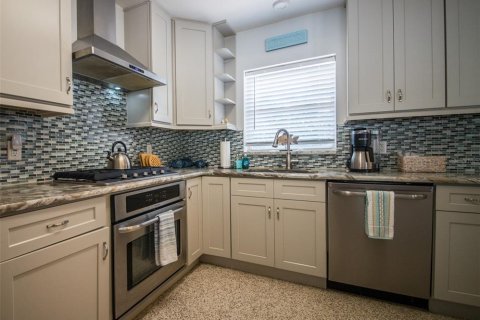 Casa en venta en Bradenton, Florida, 3 dormitorios, 133.59 m2 № 2239993 - foto 10