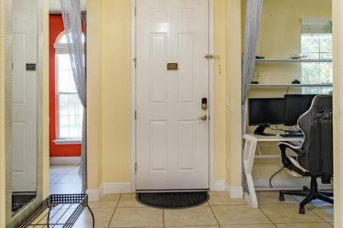 House in Apopka, Florida 3 bedrooms, 205.31 sq.m. № 1893596 - photo 5
