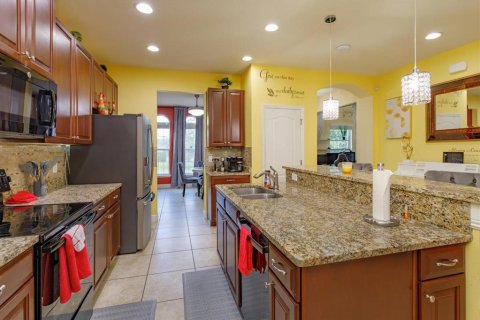 House in Apopka, Florida 3 bedrooms, 205.31 sq.m. № 1893596 - photo 11