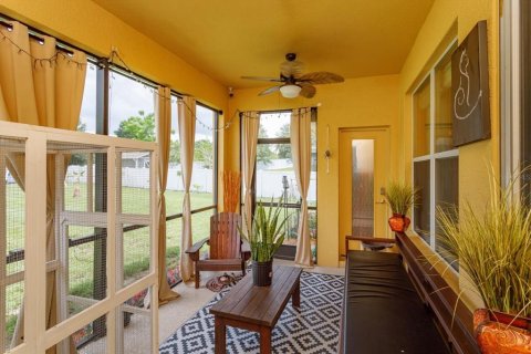 House in Apopka, Florida 3 bedrooms, 205.31 sq.m. № 1893596 - photo 25