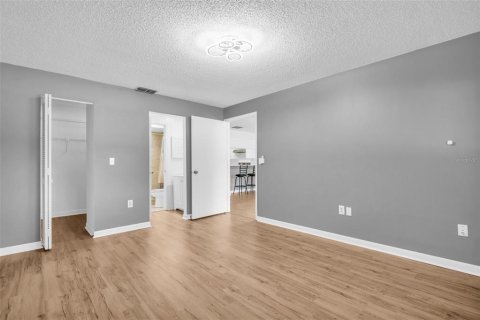 Купить кондоминиум в Клируотер, Флорида 9 комнат, 105.44м2, № 2223466 - фото 19