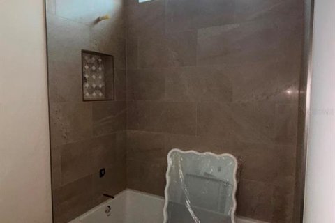 Villa ou maison à vendre à Tampa, Floride: 5 chambres, 434.04 m2 № 1717353 - photo 10