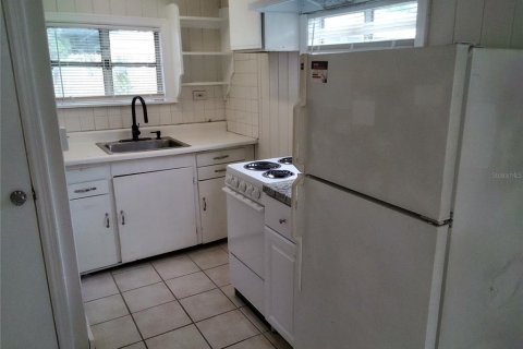 Apartamento en alquiler en Saint Petersburg, Florida, 1 habitación, 40.13 m2 № 2283536 - foto 6