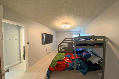 Adosado en venta en Pembroke Pines, Florida, 3 dormitorios, 136.75 m2 № 1949711 - foto 26