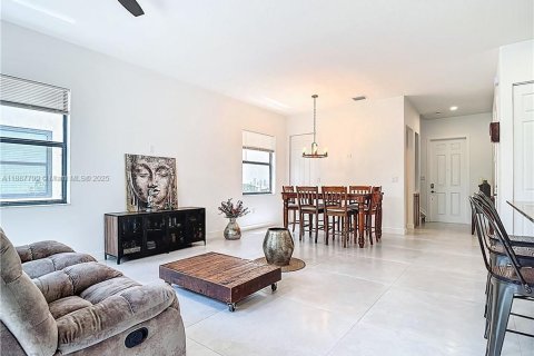 Casa en venta en Ave Maria, Florida, 3 dormitorios, 178.74 m2 № 1942535 - foto 10