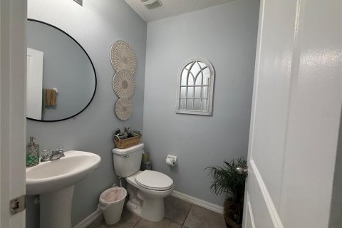 House in Dover, Florida 5 bedrooms, 273.97 sq.m. № 2403533 - photo 30
