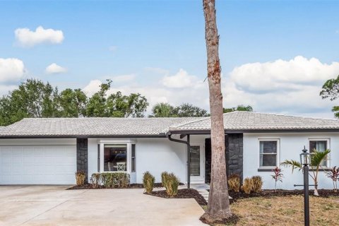 Casa en venta en Dunedin, Florida, 3 dormitorios, 156.91 m2 № 1827760 - foto 1