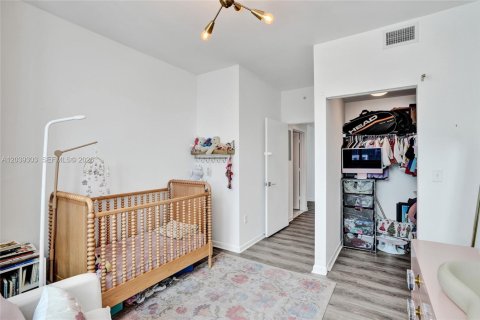Condominio en venta en Miami, Florida, 2 dormitorios, 126.63 m2 № 2244157 - foto 27