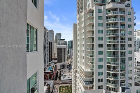 Condominio en venta en Miami, Florida, 2 dormitorios, 126.63 m2 № 2244157 - foto 22