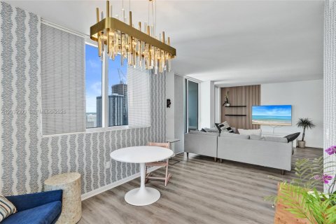 Condominio en venta en Miami, Florida, 2 dormitorios, 126.63 m2 № 2244157 - foto 14