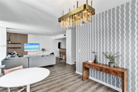 Condominio en venta en Miami, Florida, 2 dormitorios, 126.63 m2 № 2244157 - foto 15