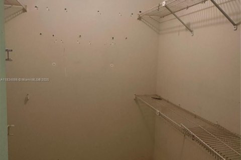 Купить кондоминиум в Санрайз, Флорида 2 спальни, 101.26м2, № 1817602 - фото 12
